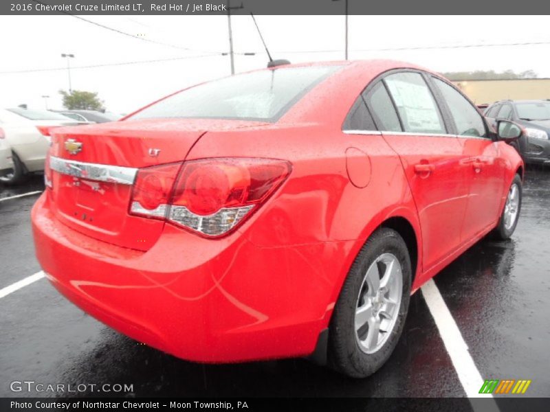 Red Hot / Jet Black 2016 Chevrolet Cruze Limited LT