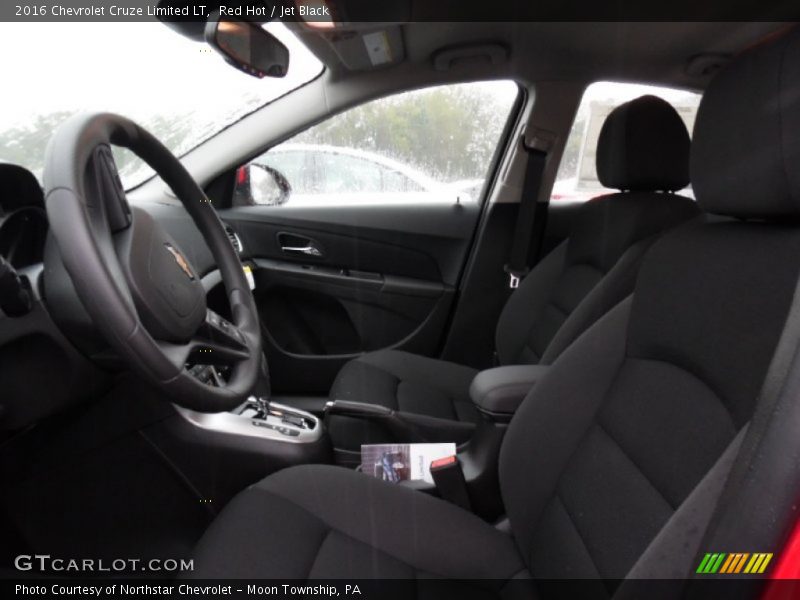 Red Hot / Jet Black 2016 Chevrolet Cruze Limited LT