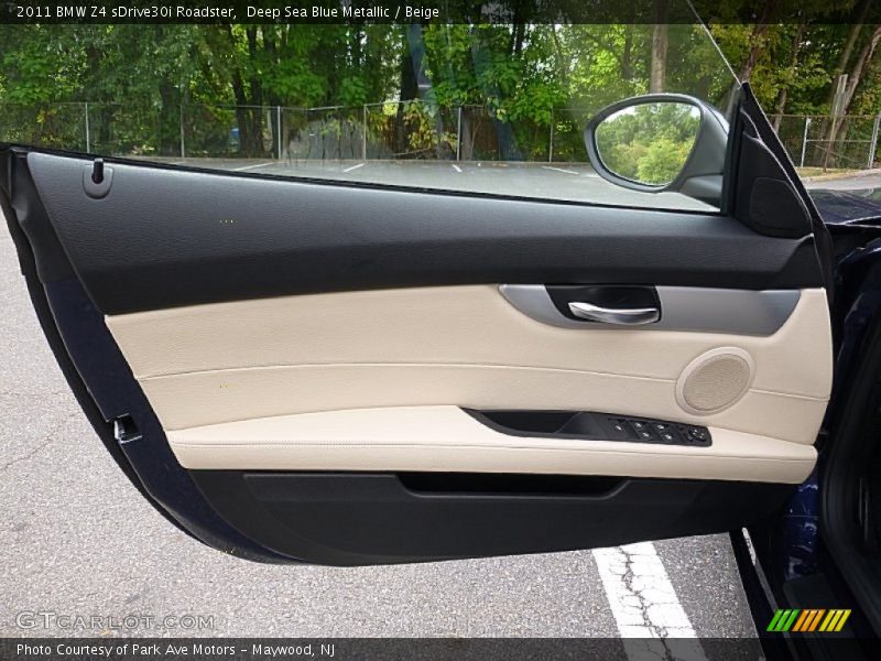 Door Panel of 2011 Z4 sDrive30i Roadster