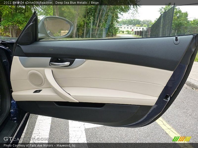 Door Panel of 2011 Z4 sDrive30i Roadster