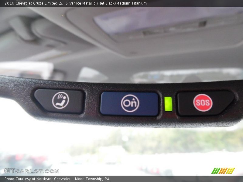 Silver Ice Metallic / Jet Black/Medium Titanium 2016 Chevrolet Cruze Limited LS