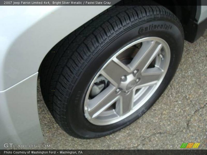 Bright Silver Metallic / Pastel Slate Gray 2007 Jeep Patriot Limited 4x4