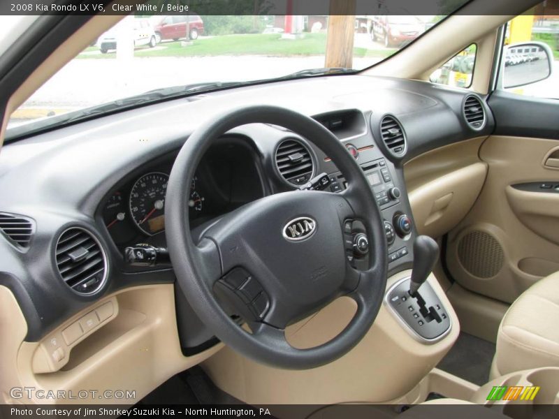 Clear White / Beige 2008 Kia Rondo LX V6