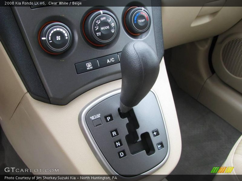 Clear White / Beige 2008 Kia Rondo LX V6