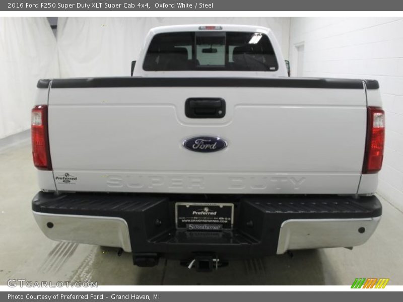 Oxford White / Steel 2016 Ford F250 Super Duty XLT Super Cab 4x4
