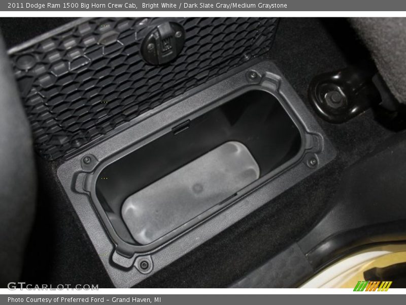 Bright White / Dark Slate Gray/Medium Graystone 2011 Dodge Ram 1500 Big Horn Crew Cab
