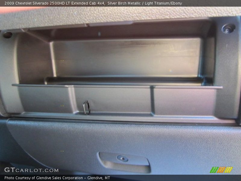 Silver Birch Metallic / Light Titanium/Ebony 2009 Chevrolet Silverado 2500HD LT Extended Cab 4x4