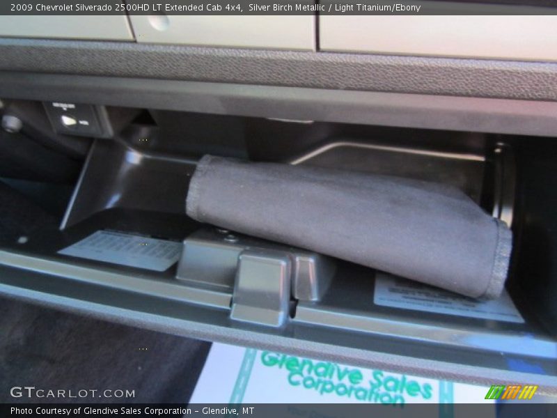 Silver Birch Metallic / Light Titanium/Ebony 2009 Chevrolet Silverado 2500HD LT Extended Cab 4x4