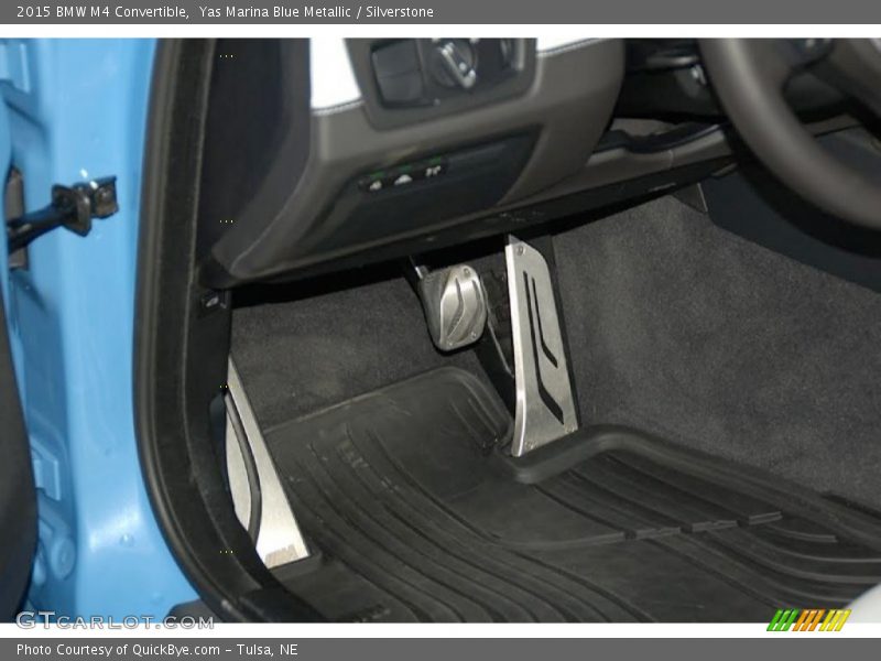 Yas Marina Blue Metallic / Silverstone 2015 BMW M4 Convertible