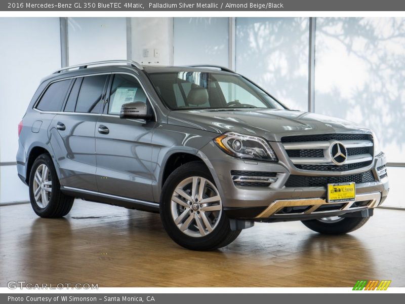 Palladium Silver Metallic / Almond Beige/Black 2016 Mercedes-Benz GL 350 BlueTEC 4Matic