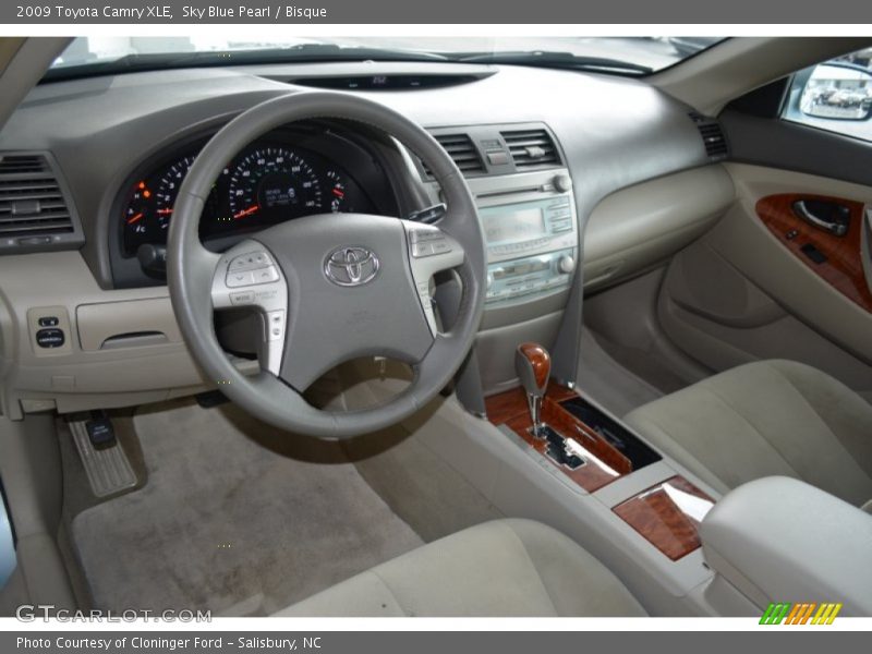 Sky Blue Pearl / Bisque 2009 Toyota Camry XLE