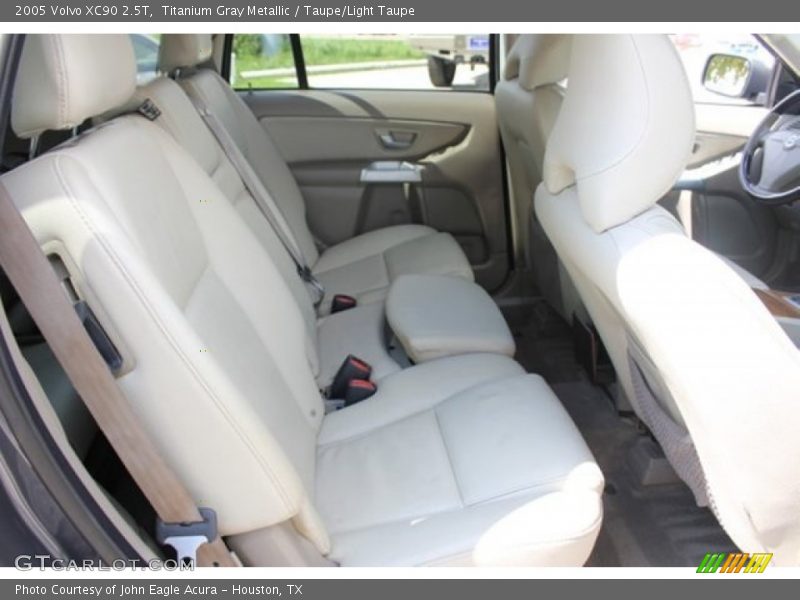 Titanium Gray Metallic / Taupe/Light Taupe 2005 Volvo XC90 2.5T