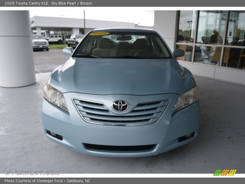 Sky Blue Pearl / Bisque 2009 Toyota Camry XLE