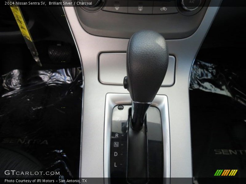 Brilliant Silver / Charcoal 2014 Nissan Sentra SV