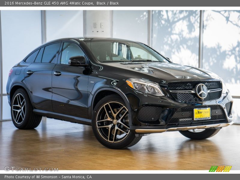 Front 3/4 View of 2016 GLE 450 AMG 4Matic Coupe