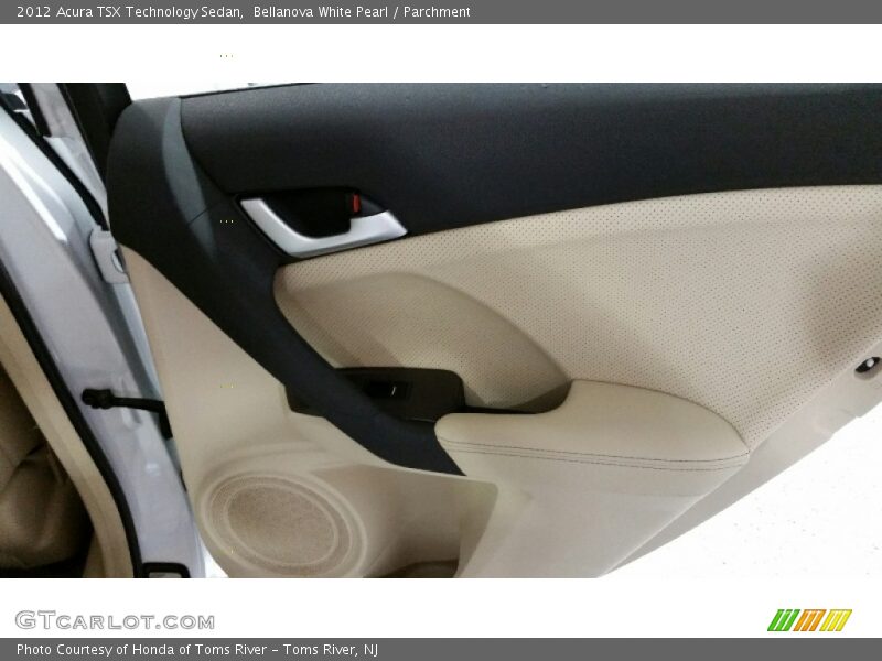 Bellanova White Pearl / Parchment 2012 Acura TSX Technology Sedan