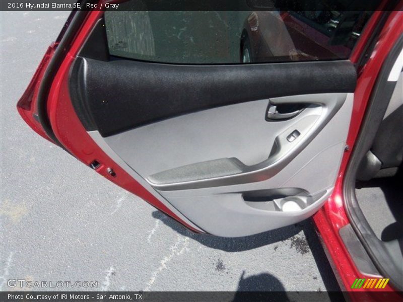 Red / Gray 2016 Hyundai Elantra SE