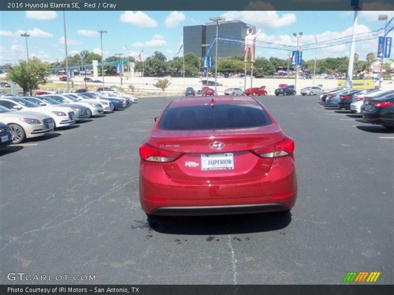 Red / Gray 2016 Hyundai Elantra SE