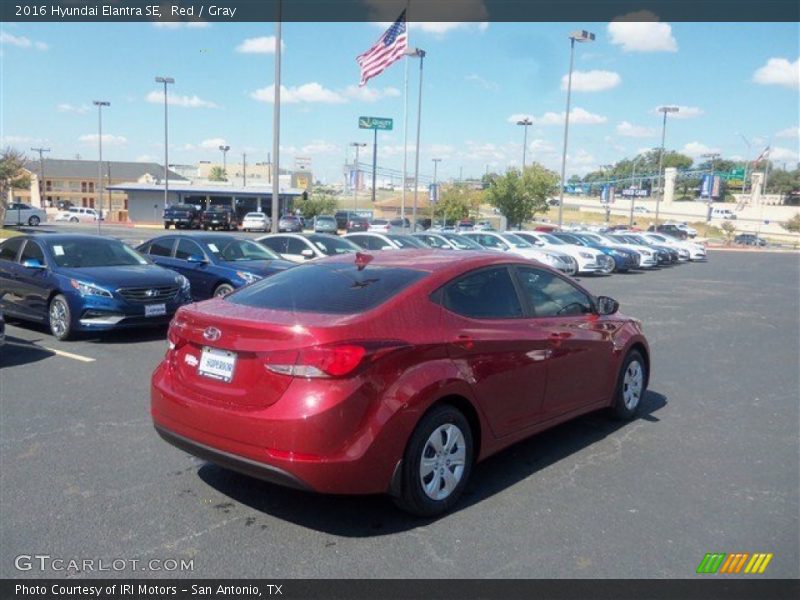 Red / Gray 2016 Hyundai Elantra SE