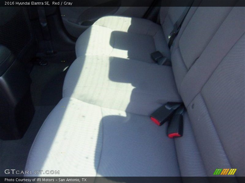 Red / Gray 2016 Hyundai Elantra SE