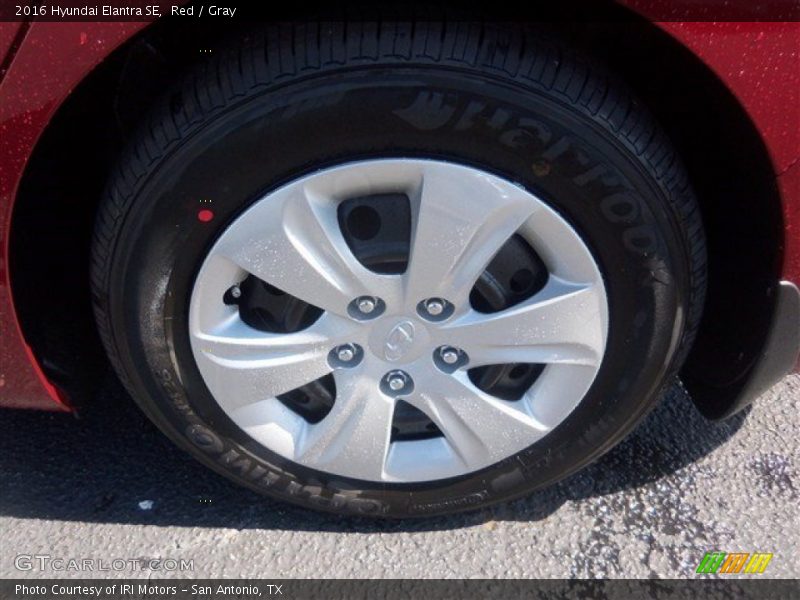 Red / Gray 2016 Hyundai Elantra SE
