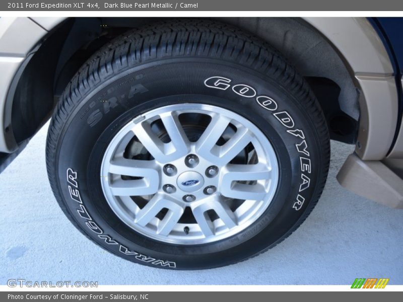 Dark Blue Pearl Metallic / Camel 2011 Ford Expedition XLT 4x4