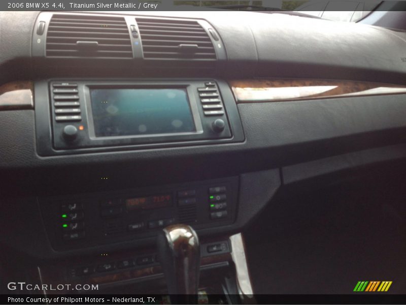 Titanium Silver Metallic / Grey 2006 BMW X5 4.4i