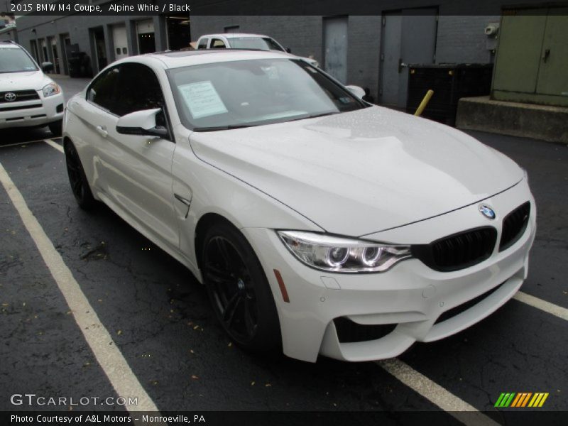 Alpine White / Black 2015 BMW M4 Coupe