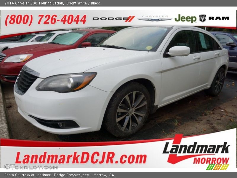 Bright White / Black 2014 Chrysler 200 Touring Sedan