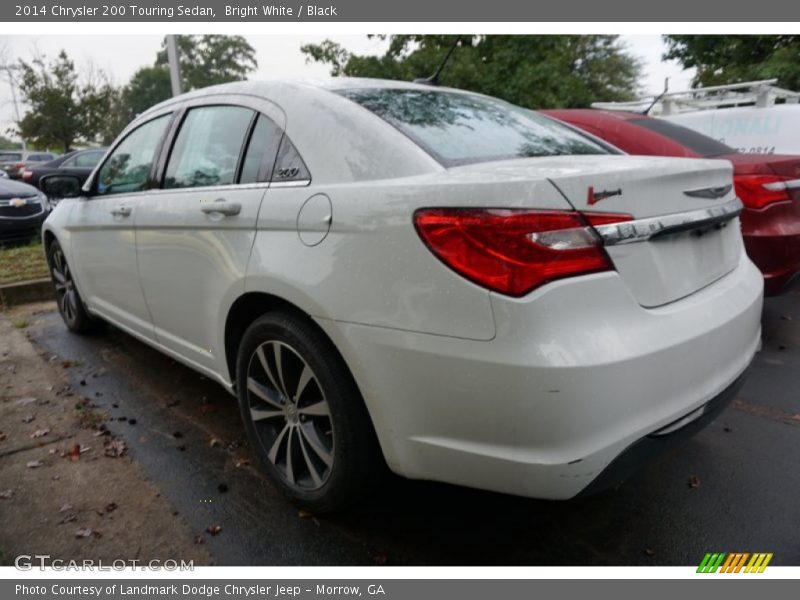 Bright White / Black 2014 Chrysler 200 Touring Sedan