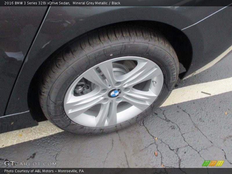 Mineral Grey Metallic / Black 2016 BMW 3 Series 328i xDrive Sedan
