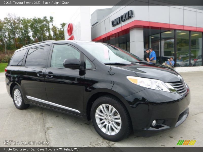 Black / Light Gray 2013 Toyota Sienna XLE