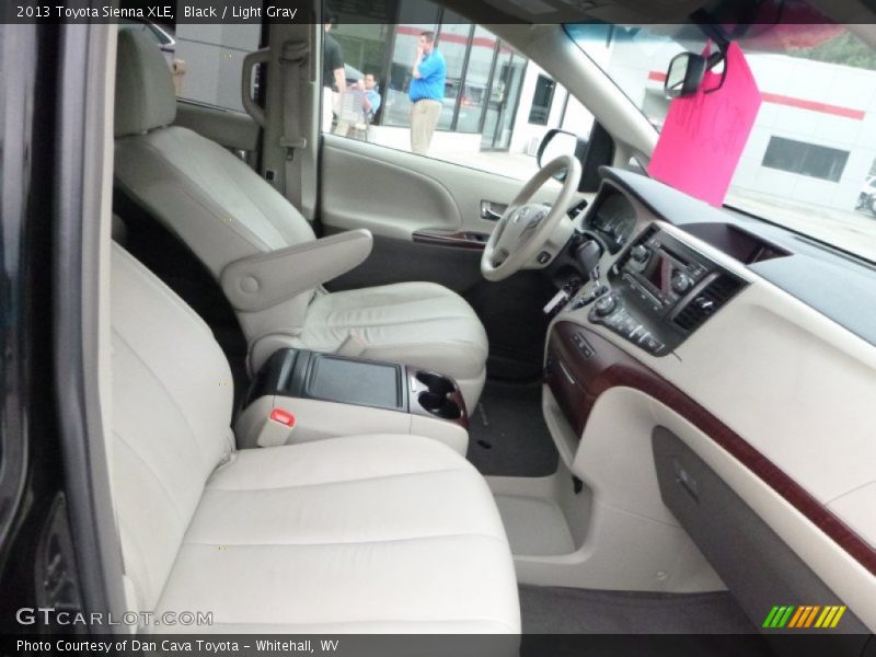 Black / Light Gray 2013 Toyota Sienna XLE