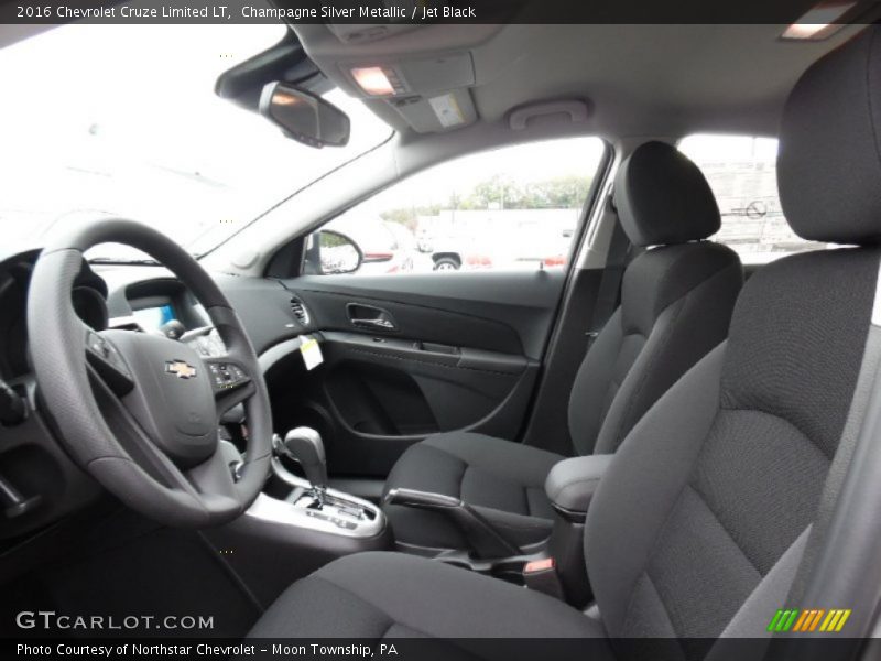 Champagne Silver Metallic / Jet Black 2016 Chevrolet Cruze Limited LT