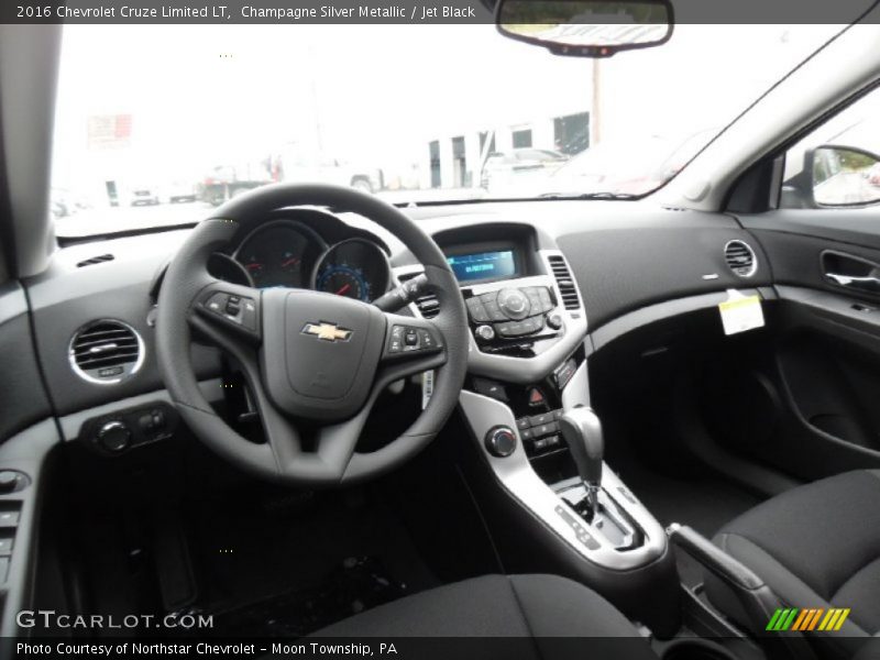 Champagne Silver Metallic / Jet Black 2016 Chevrolet Cruze Limited LT