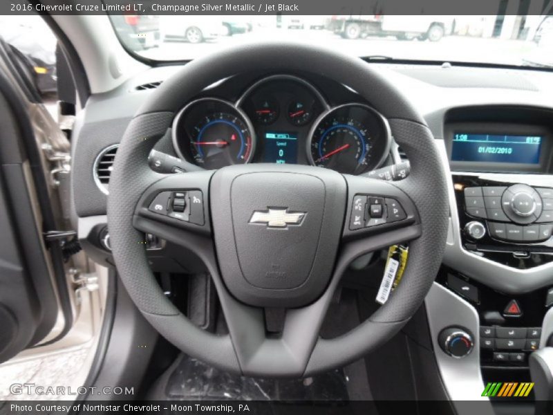 Champagne Silver Metallic / Jet Black 2016 Chevrolet Cruze Limited LT