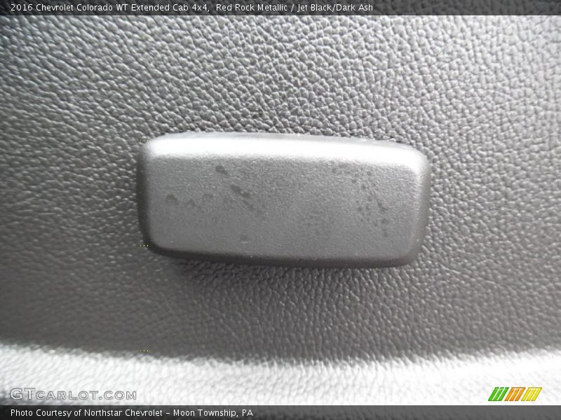 Controls of 2016 Colorado WT Extended Cab 4x4