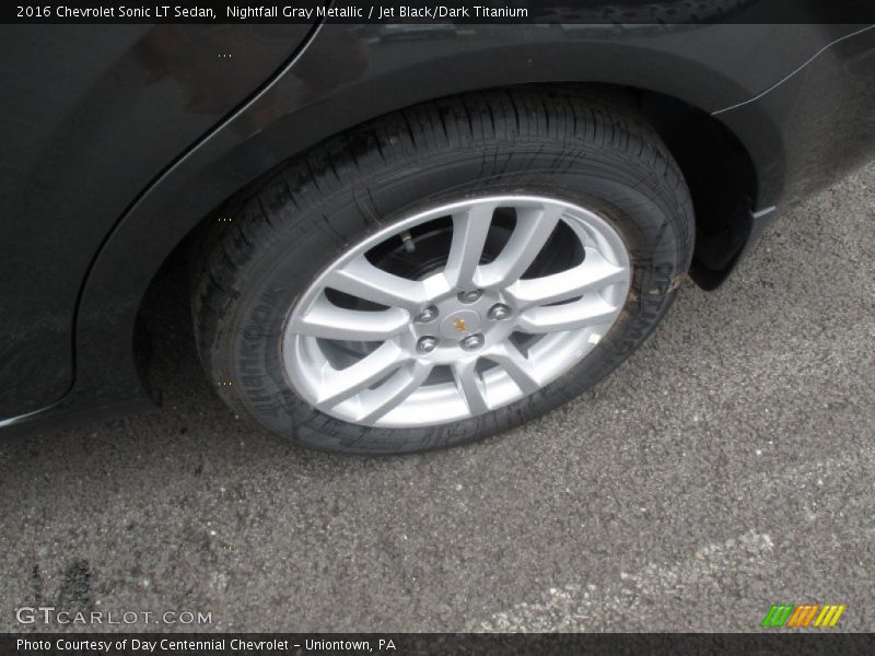 Nightfall Gray Metallic / Jet Black/Dark Titanium 2016 Chevrolet Sonic LT Sedan