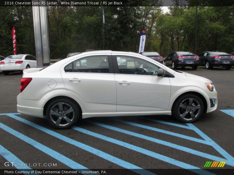 2016 Sonic RS Sedan White Diamond Tricoat