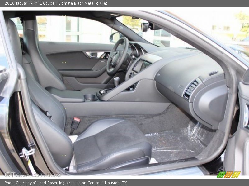 Ultimate Black Metallic / Jet 2016 Jaguar F-TYPE Coupe
