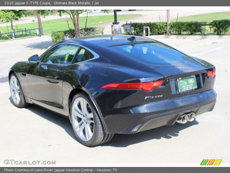 Ultimate Black Metallic / Jet 2016 Jaguar F-TYPE Coupe
