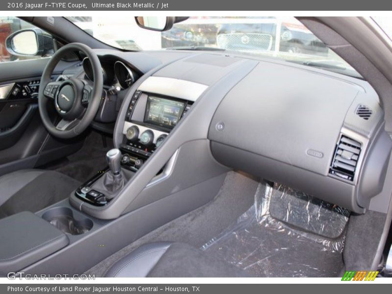  2016 F-TYPE Coupe Jet Interior