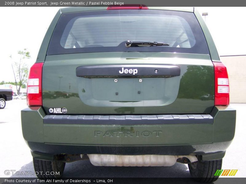 Jeep Green Metallic / Pastel Pebble Beige 2008 Jeep Patriot Sport