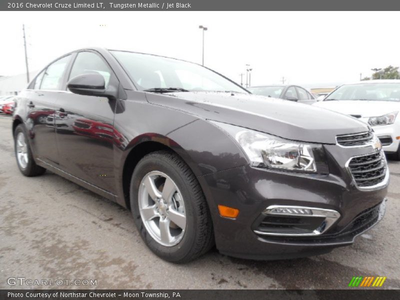 Tungsten Metallic / Jet Black 2016 Chevrolet Cruze Limited LT