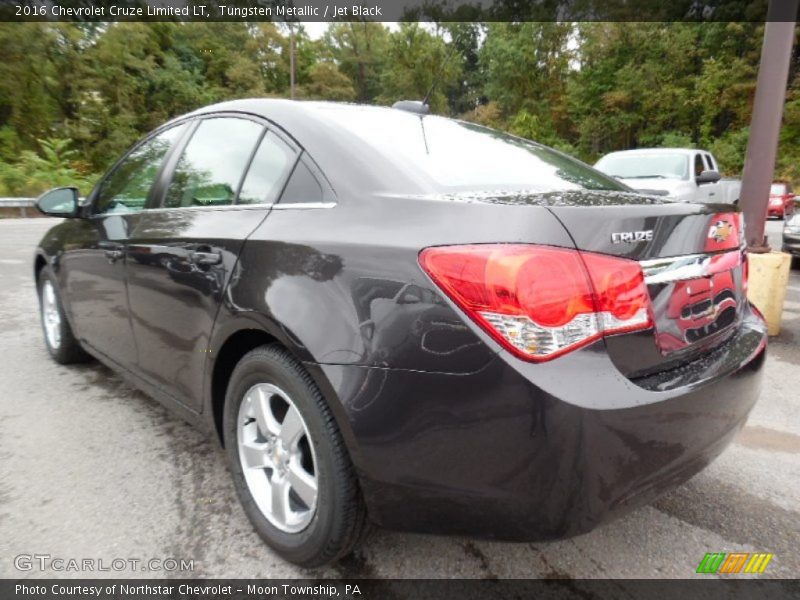 Tungsten Metallic / Jet Black 2016 Chevrolet Cruze Limited LT