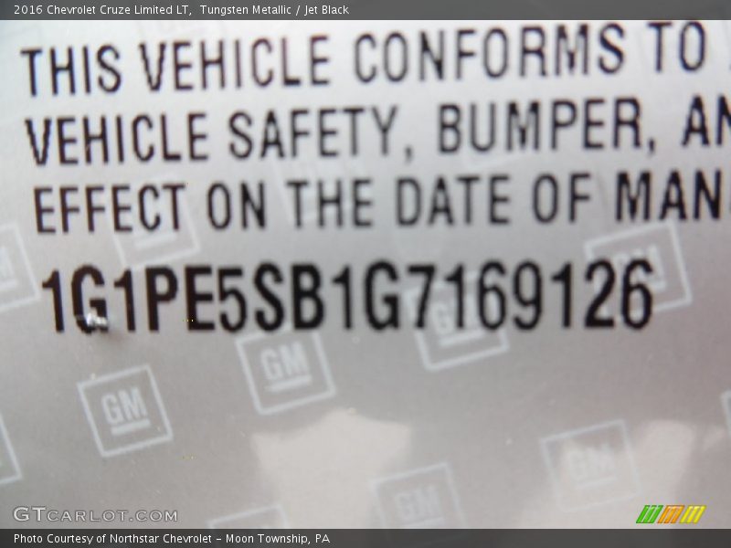 Tungsten Metallic / Jet Black 2016 Chevrolet Cruze Limited LT