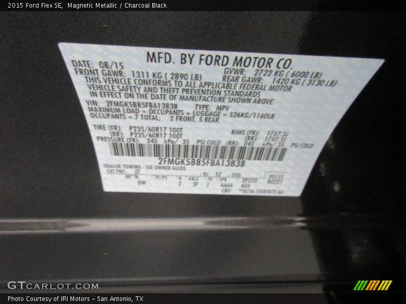 Magnetic Metallic / Charcoal Black 2015 Ford Flex SE