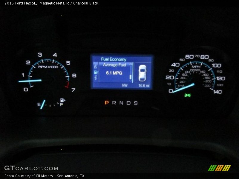 Magnetic Metallic / Charcoal Black 2015 Ford Flex SE