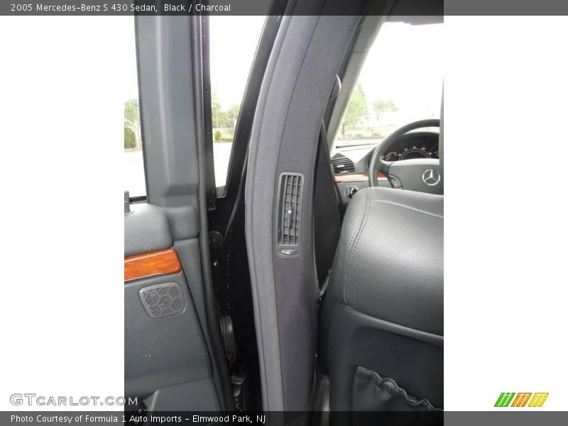 Black / Charcoal 2005 Mercedes-Benz S 430 Sedan
