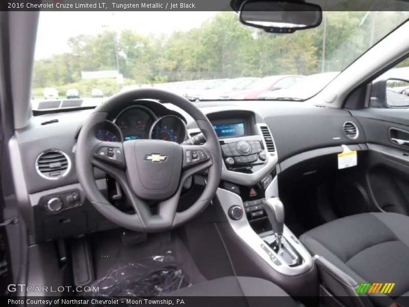 Tungsten Metallic / Jet Black 2016 Chevrolet Cruze Limited LT